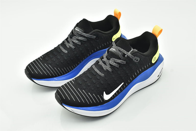 Tênis Nike Infinity Run 4