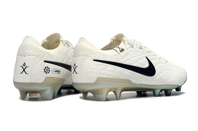 CHUTEIRA NIKE TIEMPO LEGEND 10 ELITE FG CAMPO+BRINDE