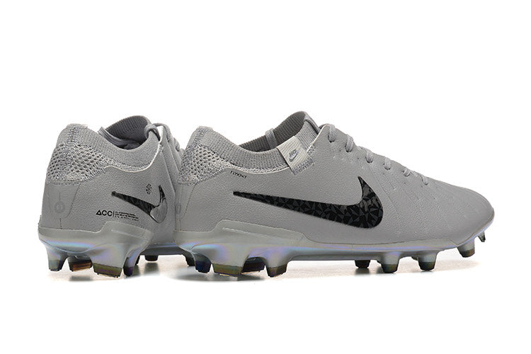 CHUTEIRA NIKE TIEMPO LEGEND 10 ELITE FG CAMPO+BRINDE