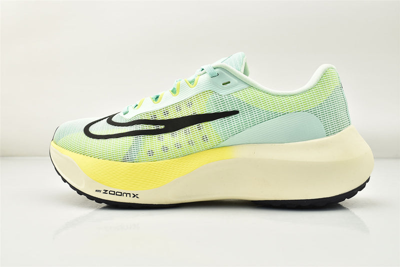 Tênis Nike Zoom Fly 5