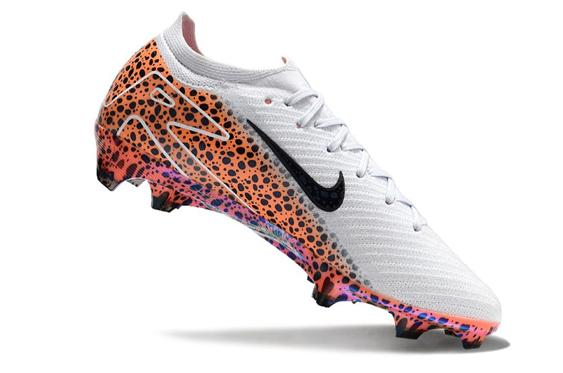 CHUTEIRA NIKE MERCURIAL VAPOR 16 ELITE CAMPO+BRINDE