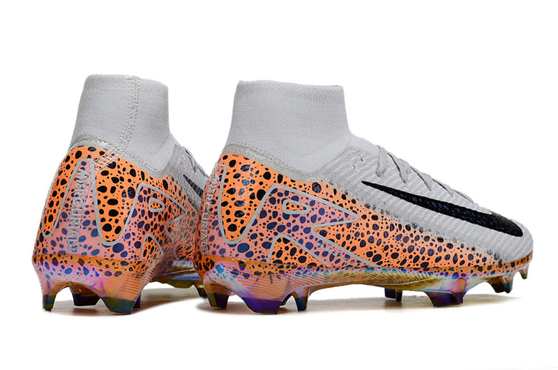 CHUTEIRA NIKE MERCURIAL SUPERFLY 10 ELITE CAMPO+BRINDE