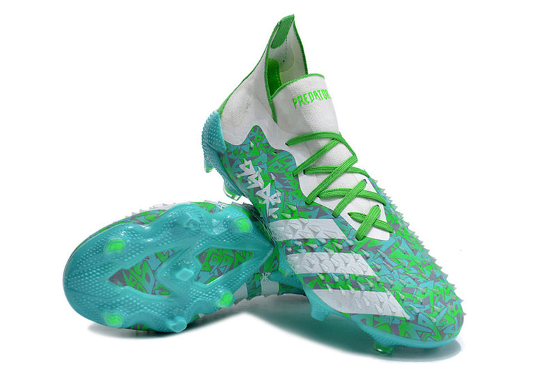 CHUTEIRA ADIDAS PREDATOR FREAK.1 CAMPO+BRINDE