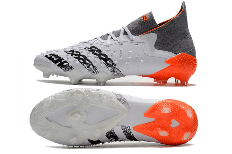 CHUTEIRA ADIDAS  PREDATOR FREAK.1 CAMPO+BRINDE