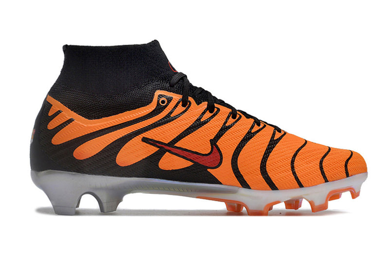 CHUTEIRA NIKE MERCURIAL SUPERFLY 9 ELITE CAMPO+BRINDE