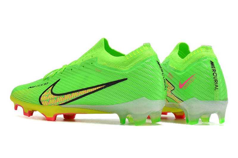 CHUTEIRA NIKE MERCURIAL VAPOR 15 ELITE CAMPO+BRINDE