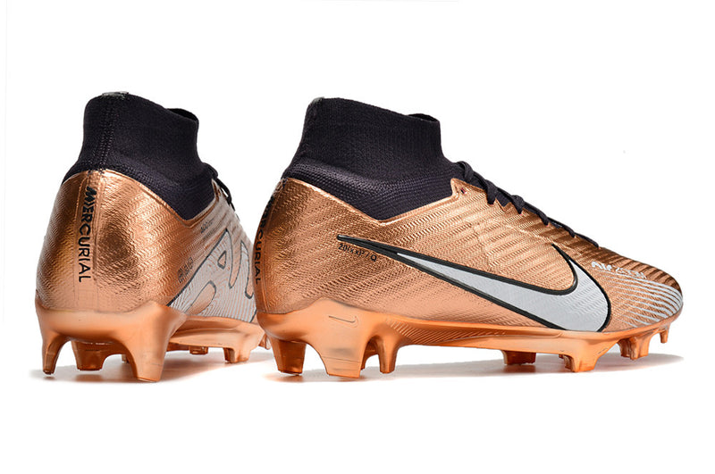 CHUTEIRA NIKE MERCURIAL SUPERFLY 9 ELITE CAMPO+BRINDE