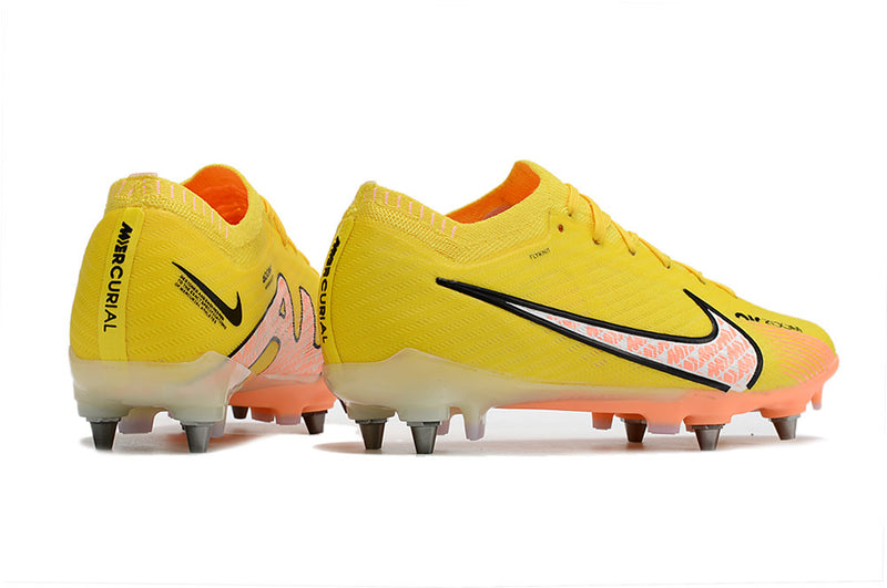 CHUTEIRA NIKE MERCURIAL VAPOR 15 ELITE TRAVA DE ALUMINIO CAMPO+BRINDE