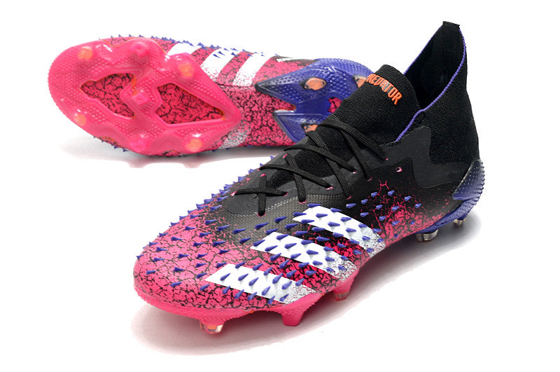 CHUTEIRA ADIDAS PREDATOR FREAK.1 CAMPO+BRINDE