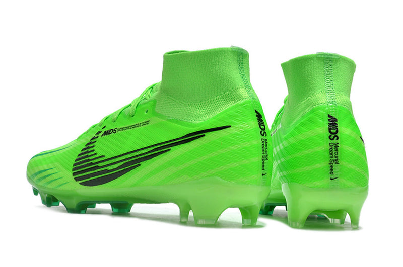 CHUTEIRA NIKE MERCURIAL SUPERFLY 9 ELITE CAMPO+BRINDE