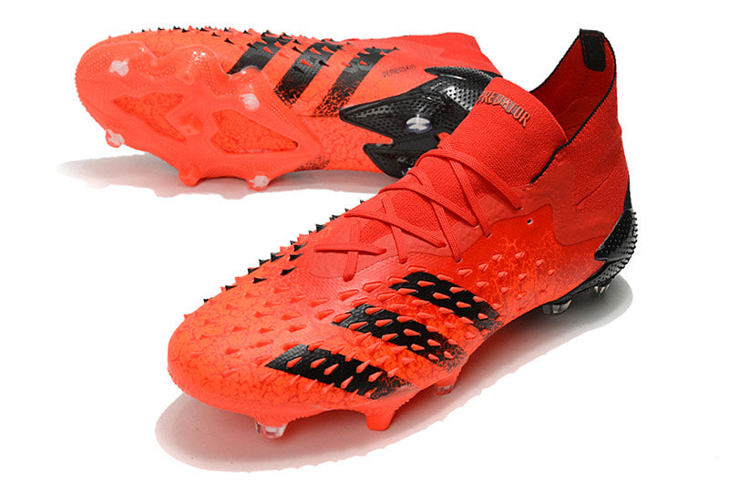 CHUTEIRA ADIDAS  PREDATOR FREAK.1 CAMPO+BRINDE