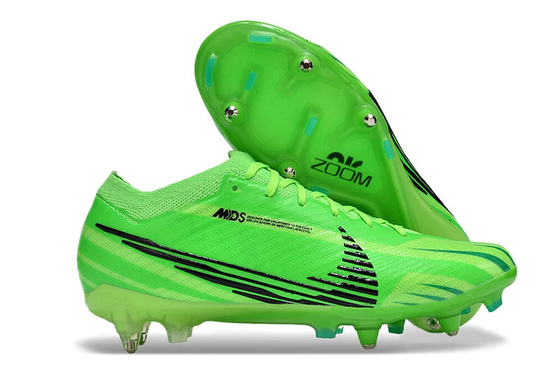 CHUTEIRA NIKE MERCURIAL VAPOR 15 ELITE TRAVA DE ALUMINIO CAMPO+BRINDE