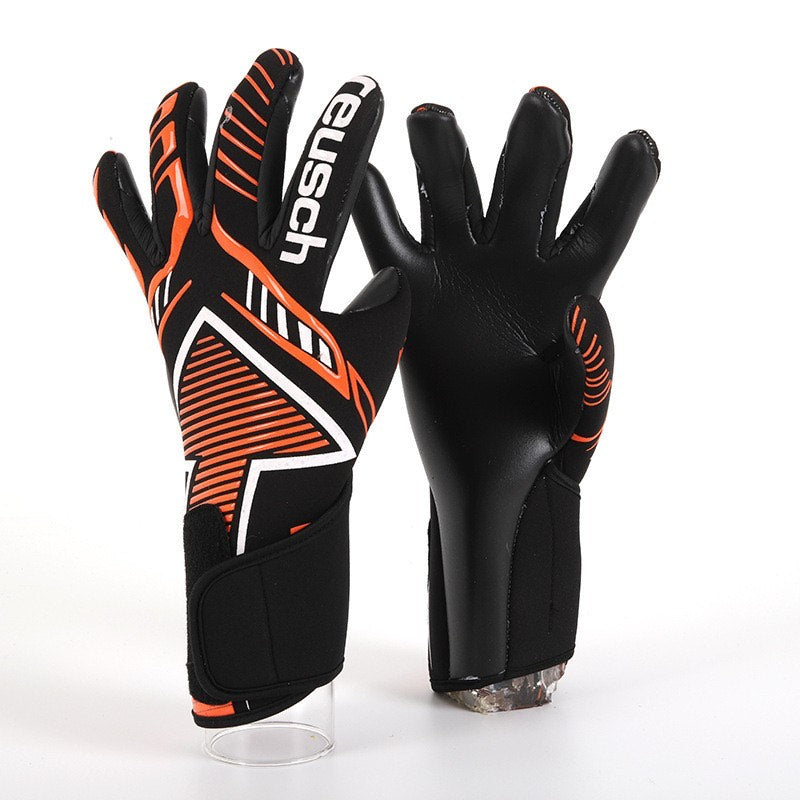 Luva de Goleiro Reusch Attrakt Infinity