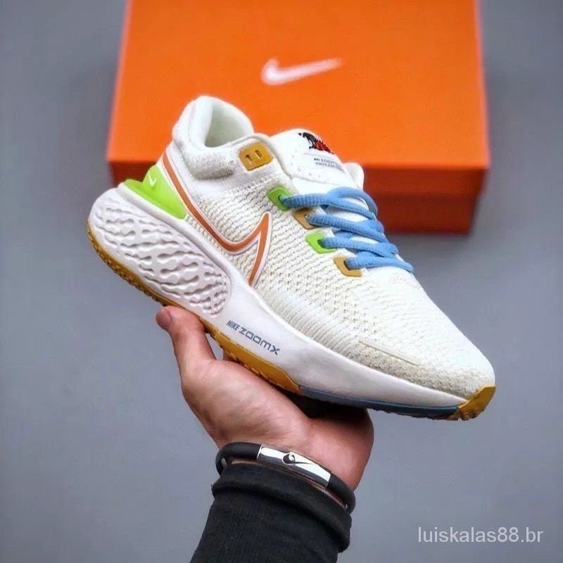 Tênis Nike ZoomX Invincble Run Flyknit Unissex