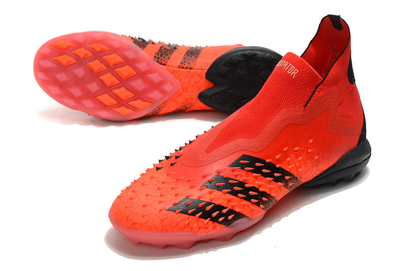 CHUTEIRA ADIDAS PREDATOR FREAK TF SOCIETY+BRINDE