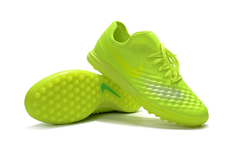 CHUTEIRA NIKE MAGISTA X FINALE 2 TF SOCIETY+BRINDE