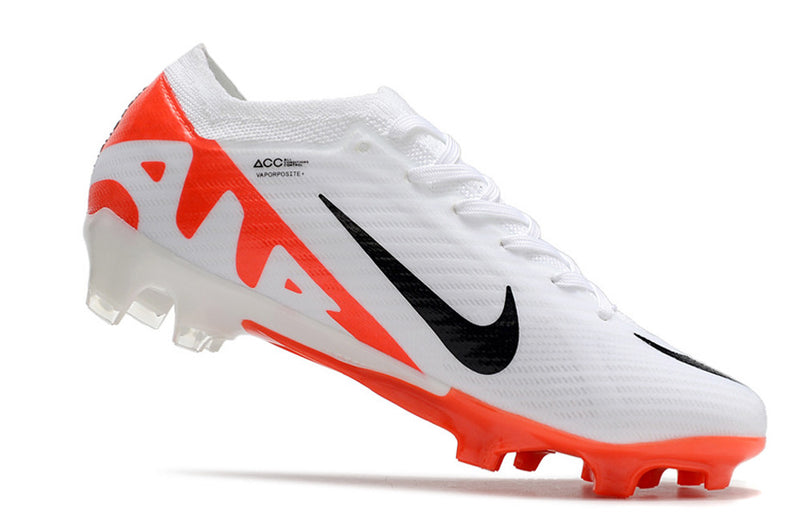 CHUTEIRA NIKE MERCURIAL VAPOR 15 ELITE CAMPO+BRINDE