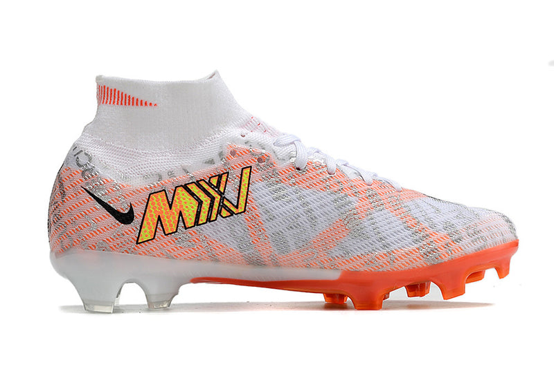 CHUTEIRA NIKE MERCURIAL SUPERFLY 9 ELITE CAMPO+BRINDE