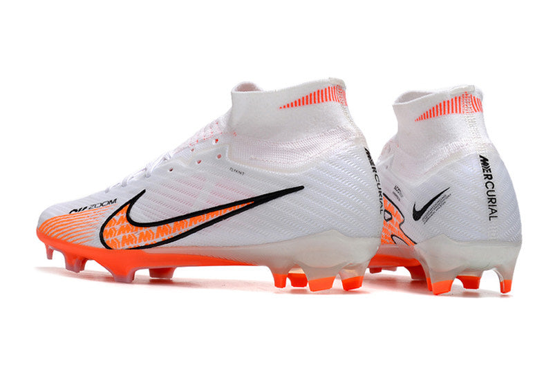 CHUTEIRA NIKE MERCURIAL SUPERFLY 9 ELITE CAMPO+BRINDE