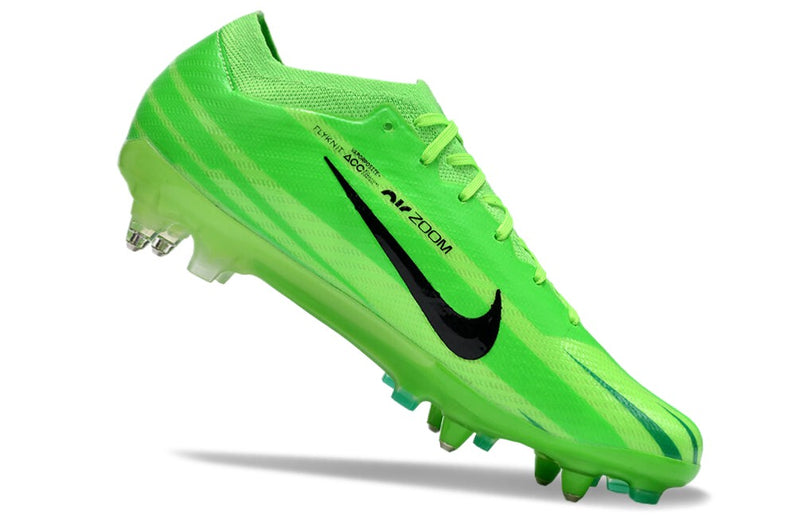 CHUTEIRA NIKE MERCURIAL VAPOR 15 ELITE TRAVA DE ALUMINIO CAMPO+BRINDE