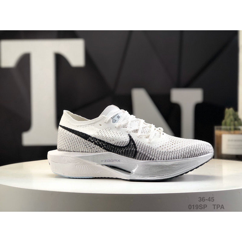 Tênis Nike ZoomX Invincible Run Flyknit 3 Unissex