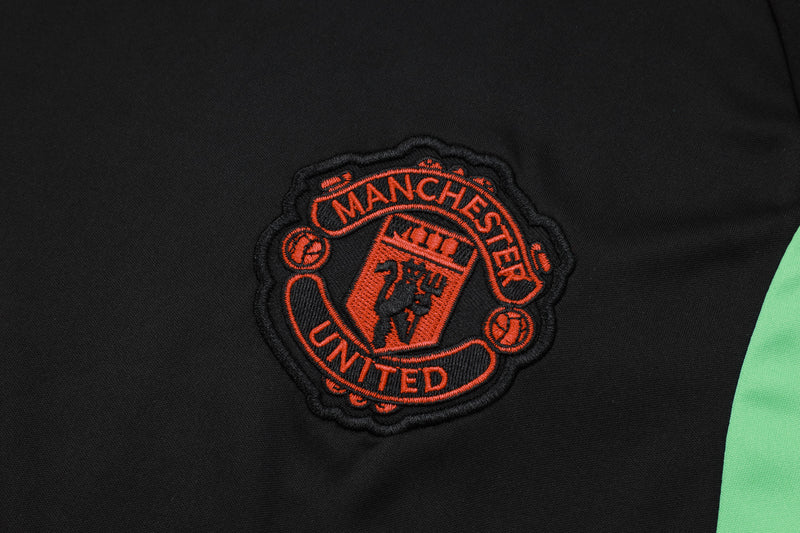 KIT MANCHESTER UNITED MEIA CALÇA + CAMISETA 23/24