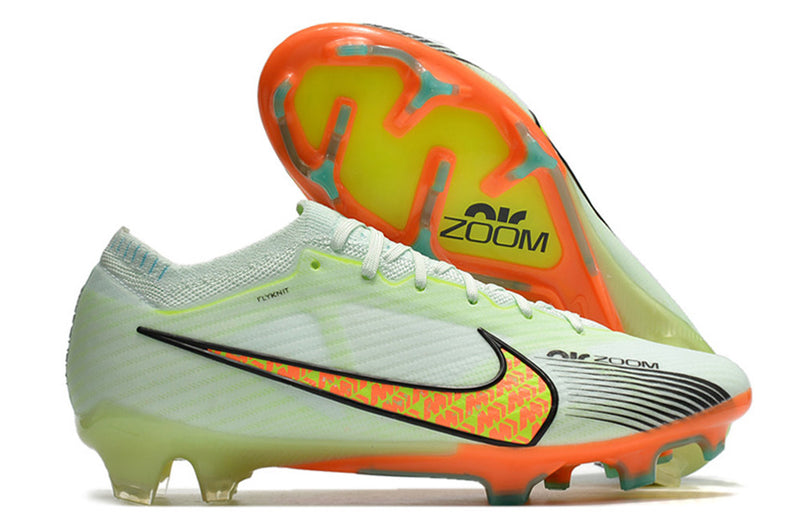 CHUTEIRA NIKE MERCURIAL VAPOR 15 ELITE CAMPO+BRINDE