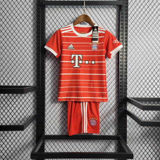 Kit Infantil Bayern de Munique 22/23