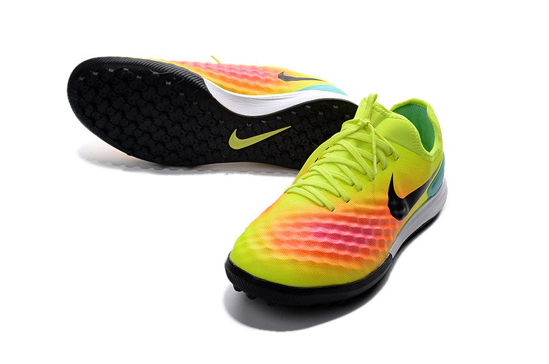 CHUTEIRA NIKE MAGISTA X FINALE 2 TF SOCIETY+BRINDE