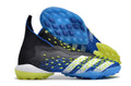 CHUTEIRA ADIDAS PREDATOR FREAK .1 TF SOCIETY+ BRINDE