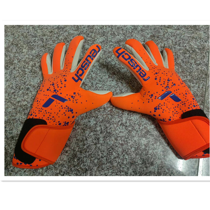 Luva de Goleiro Reusch Attrakt Infinity