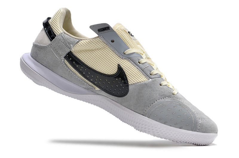 CHUTEIRA NIKE  STREET GATO FUTSAL+BRINDE