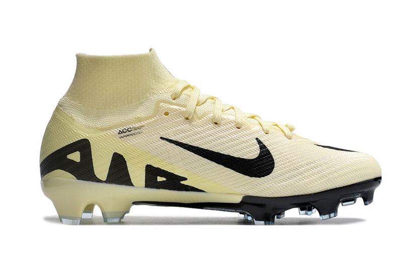 CHUTEIRA NIKE MERCURIAL SUPERFLY 9 ELITE CAMPO+BRINDE