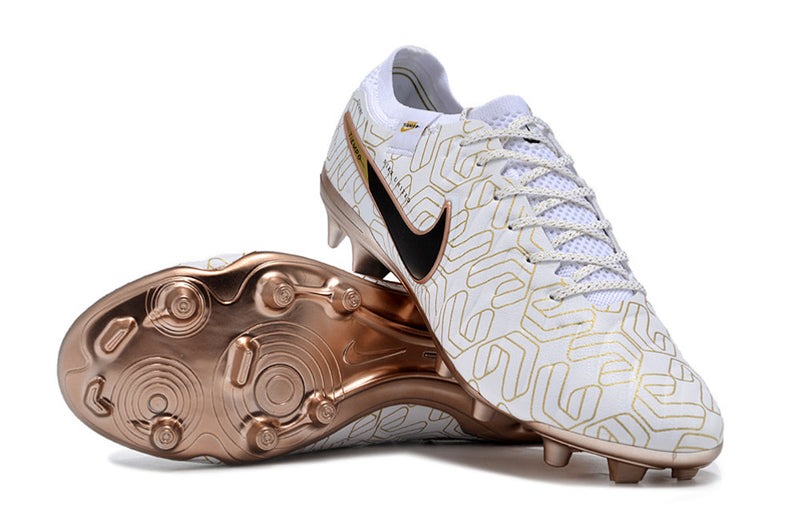 CHUTEIRA NIKE TIEMPO LEGEND 10 ELITE FG CAMPO+BRINDE