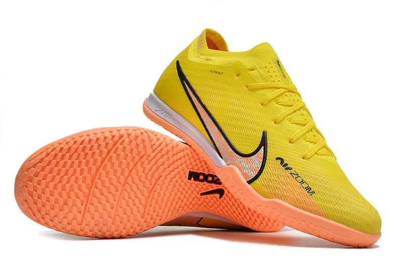 CHUTEIRA NIKE MERCURIAL VAPOR 15 ACADEMY IC FUTSAL BRINDE