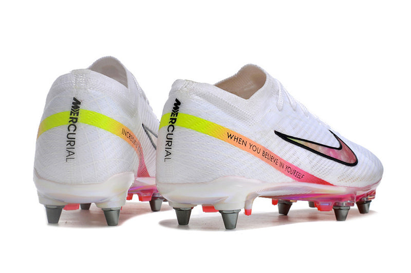 CHUTEIRA NIKE MERCURIAL VAPOR 15 ELITE TRAVA DE ALUMINIO CAMPO+BRINDE