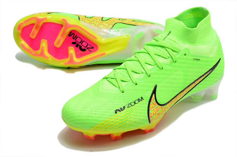 CHUTEIRA NIKE MERCURIAL SUPERFLY 9 ELITE CAMPO+BRINDE