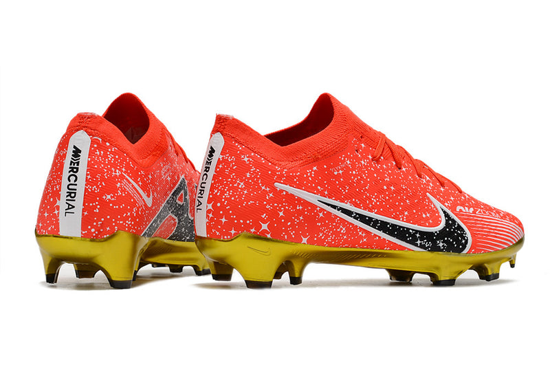 CHUTEIRA NIKE MERCURIAL VAPOR 15 ELITE CAMPO+BRINDE