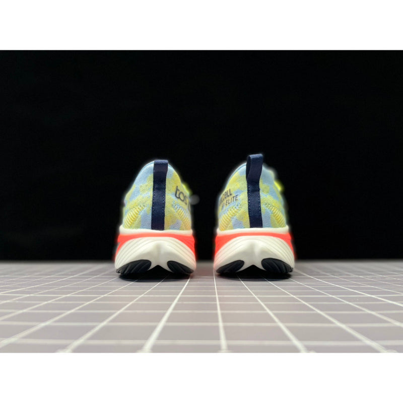 Tênis New Balance Fuelcell Elite V3 unissex